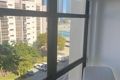 Condominio en venta en Sunny Isles Beach, Florida, 1 dormitorio, 59.46 m2 № 2034461 - foto 7