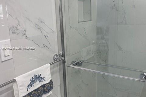 Condominio en venta en Sunny Isles Beach, Florida, 1 dormitorio, 59.46 m2 № 2034461 - foto 11