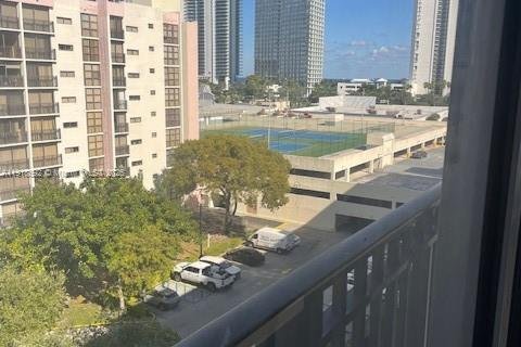 Condominio en venta en Sunny Isles Beach, Florida, 1 dormitorio, 59.46 m2 № 2034461 - foto 23