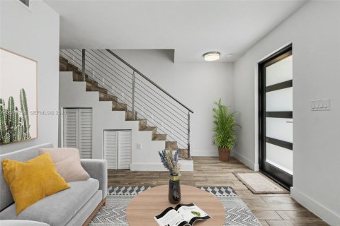 Villa ou maison à vendre à Miami, Floride: 2 chambres, 107.4 m2 № 2088344 - photo 7