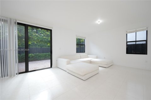 Купить виллу или дом в Майами, Флорида 4 спальни, 245.35м2, № 2005822 - фото 8