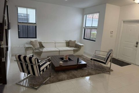 Купить виллу или дом в Майами, Флорида 4 спальни, 245.35м2, № 2005822 - фото 4