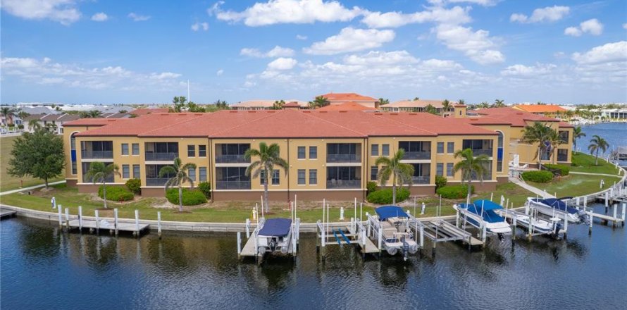 Condo à Punta Gorda, Floride, 2 chambres № 1722664