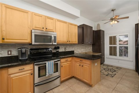 Copropriété à vendre à Punta Gorda, Floride: 2 chambres, 140.56 m2 № 1722664 - photo 10