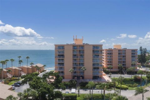 Condo à Saint Petersburg, Floride, 1 chambre  № 2314699