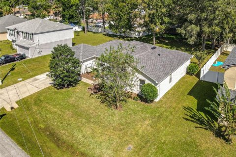 Villa ou maison à vendre à Palm Coast, Floride: 4 chambres, 167.78 m2 № 2433202 - photo 3