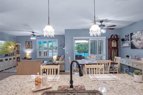 Casa en venta en Tavares, Florida, 4 dormitorios, 173.45 m2 № 1815084 - foto 8