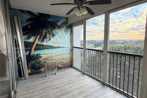 Condominio en alquiler en Lauderhill, Florida, 2 dormitorios, 117.06 m2 № 2029711 - foto 18