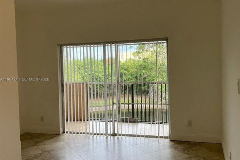 Condominio en alquiler en Deerfield Beach, Florida, 3 dormitorios, 90.49 m2 № 2026664 - foto 6