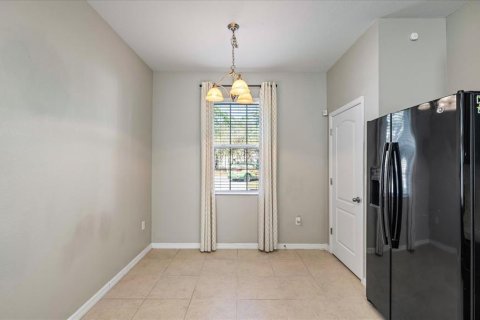Townhouse in Gibsonton, Florida 3 bedrooms, 156.45 sq.m. № 2122218 - photo 12