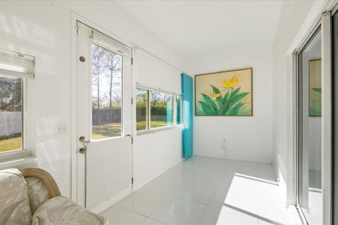 Townhouse in Gibsonton, Florida 3 bedrooms, 156.45 sq.m. № 2122218 - photo 28