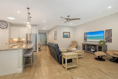 Villa ou maison à vendre à Bradenton, Floride: 3 chambres, 189.06 m2 № 1911030 - photo 6
