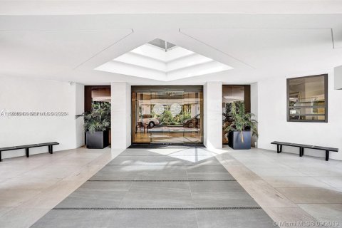 Condominio en venta en Aventura, Florida, 2 dormitorios, 219.25 m2 № 1985884 - foto 29