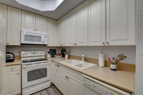Touwnhouse à louer à Royal Palm Beach, Floride: 3 chambres, 129.69 m2 № 2392902 - photo 9