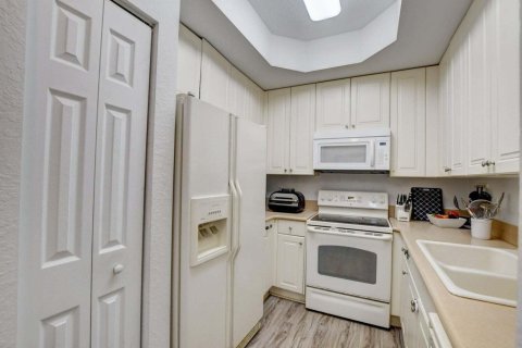 Touwnhouse à louer à Royal Palm Beach, Floride: 3 chambres, 129.69 m2 № 2392902 - photo 10