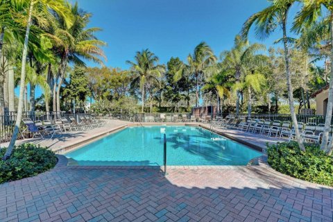 Touwnhouse à louer à Royal Palm Beach, Floride: 3 chambres, 129.69 m2 № 2392902 - photo 18