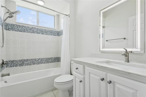 House in Bradenton, Florida 3 bedrooms, 170.01 sq.m. № 1562194 - photo 10