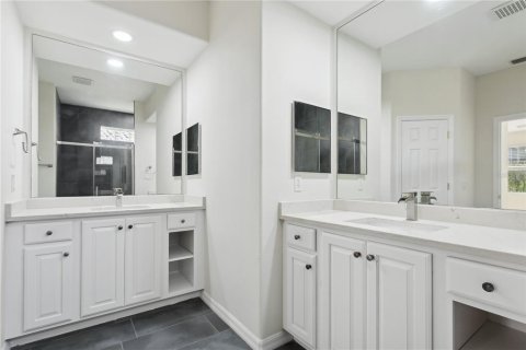 House in Bradenton, Florida 3 bedrooms, 170.01 sq.m. № 1562194 - photo 17
