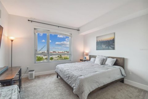 Condo in Tampa, Florida, 2 bedrooms  № 1766161 - photo 15