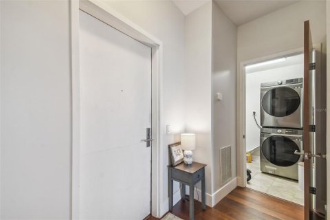Condo in Tampa, Florida, 2 bedrooms  № 1766161 - photo 4