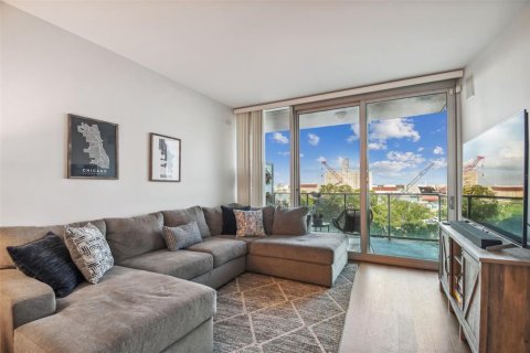 Condo in Tampa, Florida, 2 bedrooms  № 1766161 - photo 12