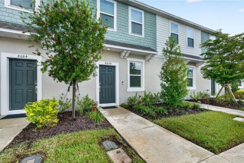 Touwnhouse à vendre à Sarasota, Floride: 2 chambres, 109.44 m2 № 2396903 - photo 3
