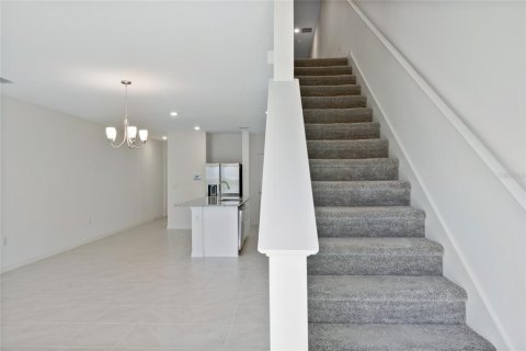 Townhouse in Davenport, Florida 3 bedrooms, 145.58 sq.m. № 1409880 - photo 15