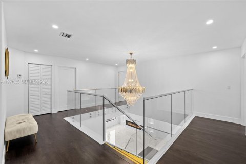 Villa ou maison à vendre à Miramar, Floride: 5 chambres, 424.47 m2 № 2262629 - photo 23