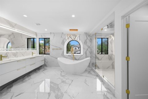 Villa ou maison à vendre à Miramar, Floride: 5 chambres, 424.47 m2 № 2262629 - photo 29