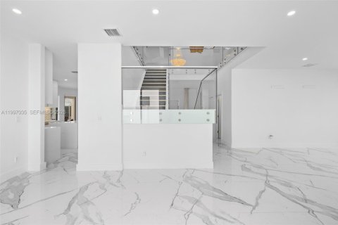 Villa ou maison à vendre à Miramar, Floride: 5 chambres, 424.47 m2 № 2262629 - photo 10