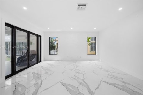Villa ou maison à vendre à Miramar, Floride: 5 chambres, 424.47 m2 № 2262629 - photo 18
