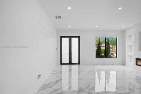 Villa ou maison à vendre à Miramar, Floride: 5 chambres, 424.47 m2 № 2262629 - photo 7