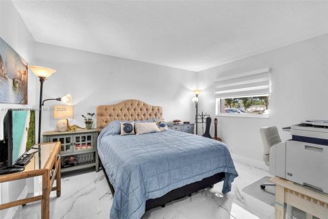 Copropriété à vendre à Dania Beach, Floride: 2 chambres, 106.28 m2 № 1938582 - photo 12