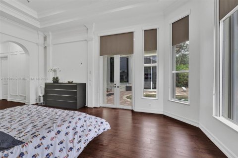House in Boca Raton, Florida 5 bedrooms, 474.08 sq.m. № 1715546 - photo 29