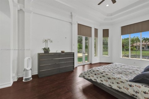 House in Boca Raton, Florida 5 bedrooms, 474.08 sq.m. № 1715546 - photo 30