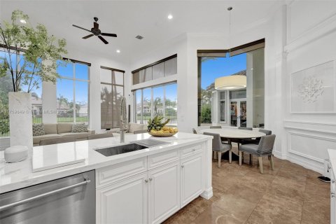 House in Boca Raton, Florida 5 bedrooms, 474.08 sq.m. № 1715546 - photo 23
