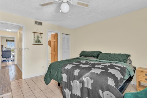 Adosado en venta en Pembroke Pines, Florida, 2 dormitorios, 96.62 m2 № 2240524 - foto 21