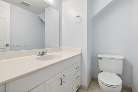 Купить таунхаус в Дейви, Флорида 3 спальни, 147.71м2, № 2014477 - фото 18