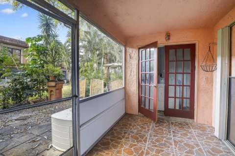 Купить таунхаус в Дейви, Флорида 3 спальни, 147.71м2, № 2014477 - фото 20