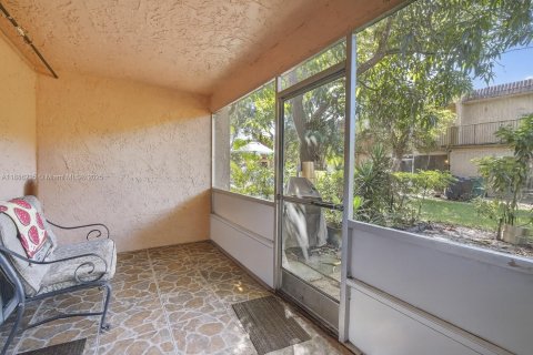 Купить таунхаус в Дейви, Флорида 3 спальни, 147.71м2, № 2014477 - фото 21