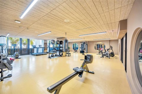 Condo in Miami, Florida, 1 bedroom № 2178414 - photo 25