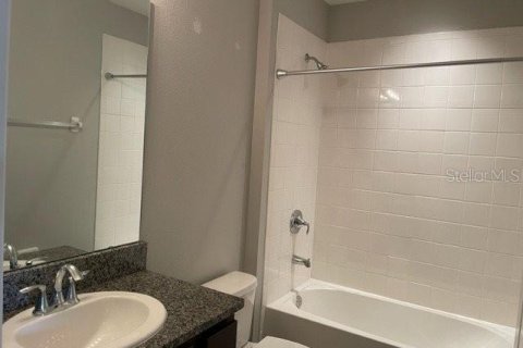 Adosado en alquiler en Sarasota, Florida, 3 dormitorios, 155.52 m2 № 1915208 - foto 14