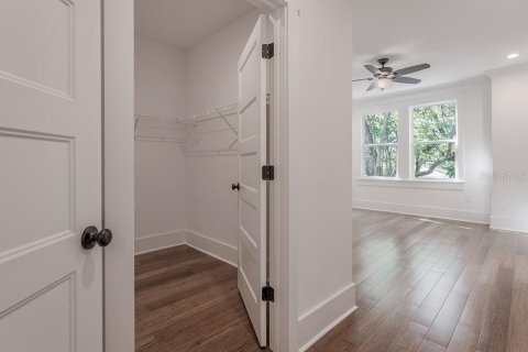 Casa en alquiler en Tampa, Florida, 3 dormitorios, 191.29 m2 № 1832840 - foto 18