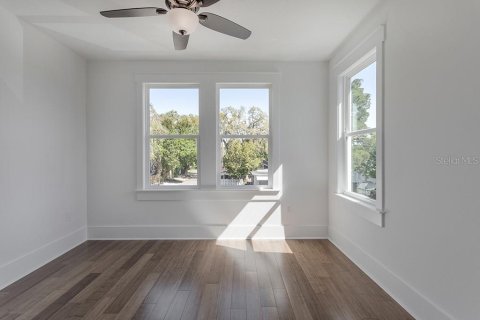 Casa en alquiler en Tampa, Florida, 3 dormitorios, 191.29 m2 № 1832840 - foto 24