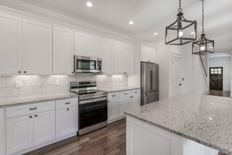 Casa en alquiler en Tampa, Florida, 3 dormitorios, 191.29 m2 № 1832840 - foto 3