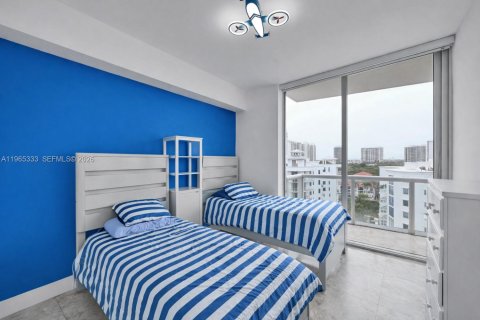 Condo in Aventura, Florida, 3 bedrooms  № 2052946 - photo 14