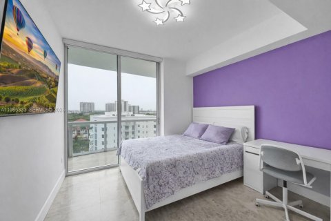 Condo in Aventura, Florida, 3 bedrooms  № 2052946 - photo 13