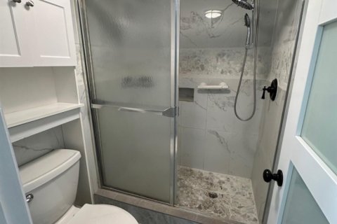 Купить кондоминиум в Тамарак, Флорида 2 спальни, 117.99м2, № 1154150 - фото 1