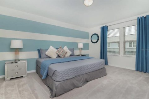 Adosado en venta en Kissimmee, Florida, 5 dormitorios, 210.24 m2 № 2213641 - foto 10