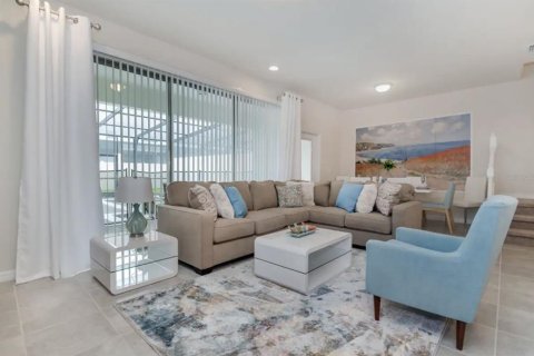 Adosado en venta en Kissimmee, Florida, 5 dormitorios, 210.24 m2 № 2213641 - foto 5